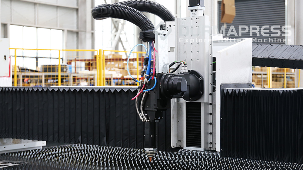 Режущая головка со скосом, 30  – обзор и цена Quality Industrial Laser Cutting
